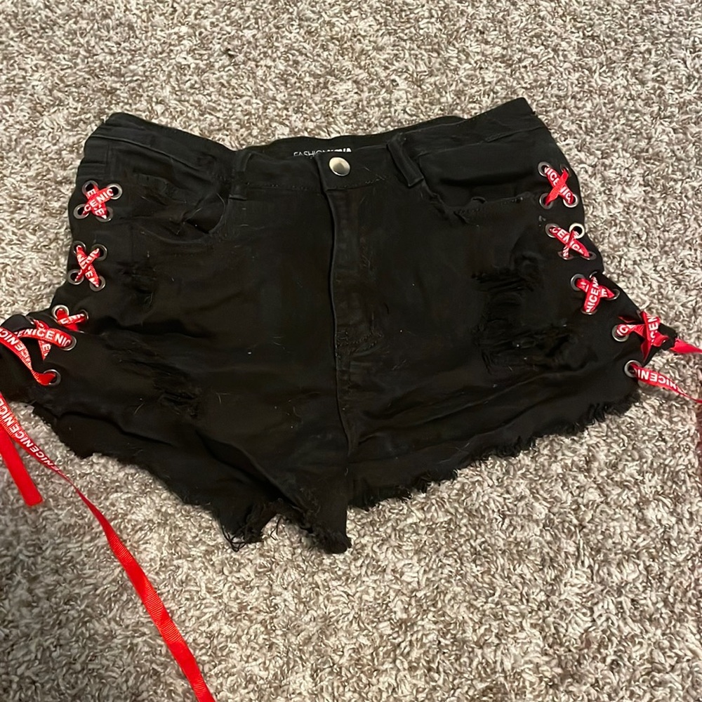 Fashion Nova tie jean shorts, Size L, black